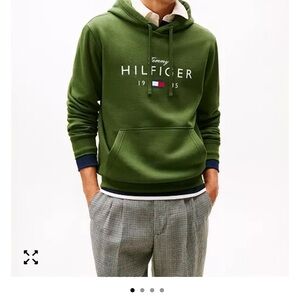 Tommy Hilfiger Men’s Regular-Fit Hoodie - Mountain Pine